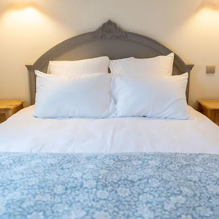 Mas Bella Cortis Bed & Breakfast